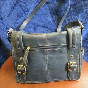 Relic blue shoulder tote
